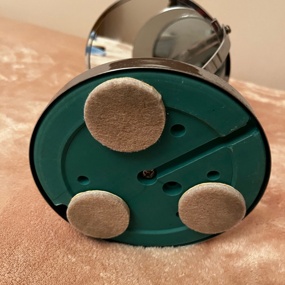 B&B 6" Magnifying Makeup Mirror Double Sided, Table Top Vanity Mirror Swivel… - Picture 3 of 3